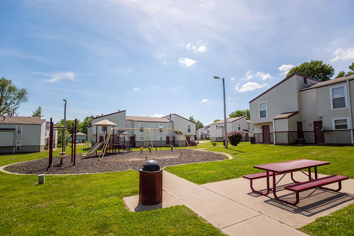 Lexington Gardens Image 7