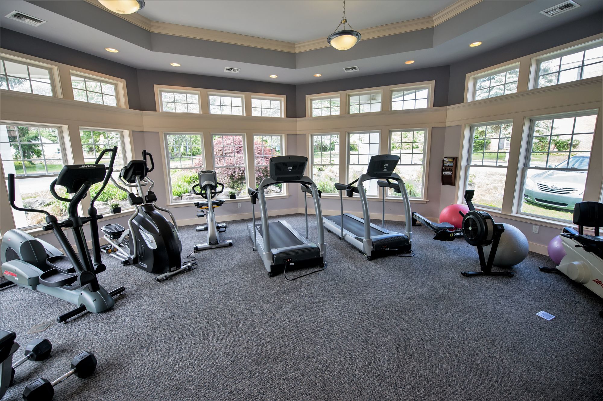 Goshen Manor Apartments Image 14