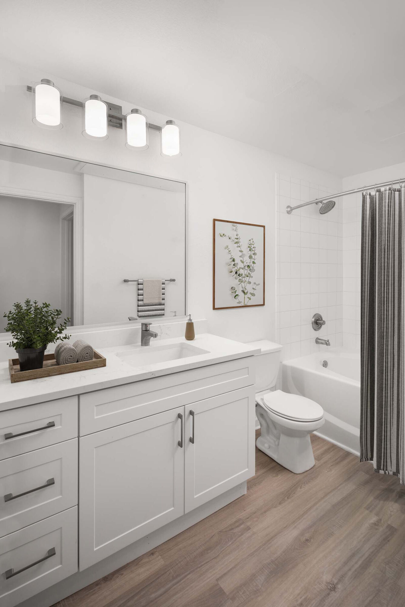 Camden Stoneleigh Image 11