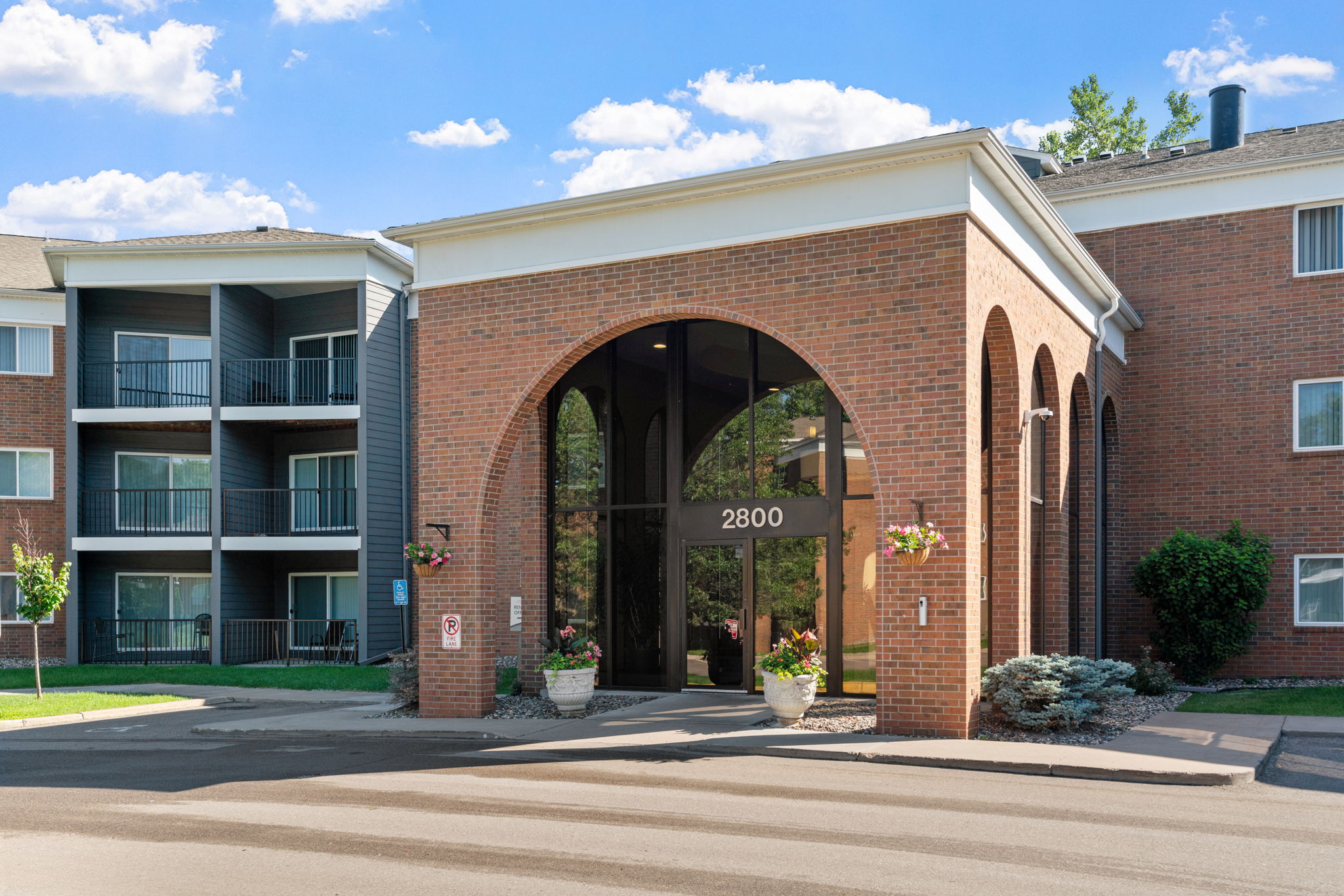 Cedars Lakeside Image 27