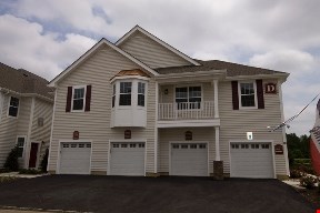 Pond View at Weatherby Image 25