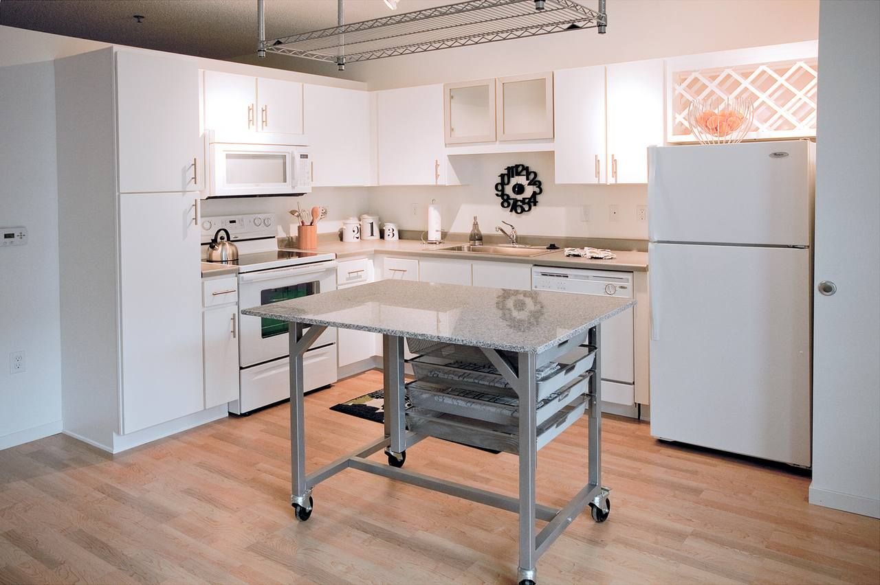 Mill District City Club Apartments Image 14