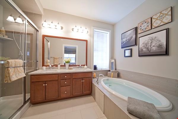 Pond View at Weatherby Image 7