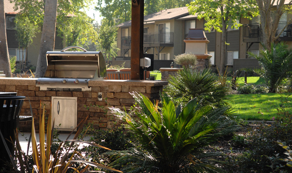 98Hundred Apartments Community BBQ