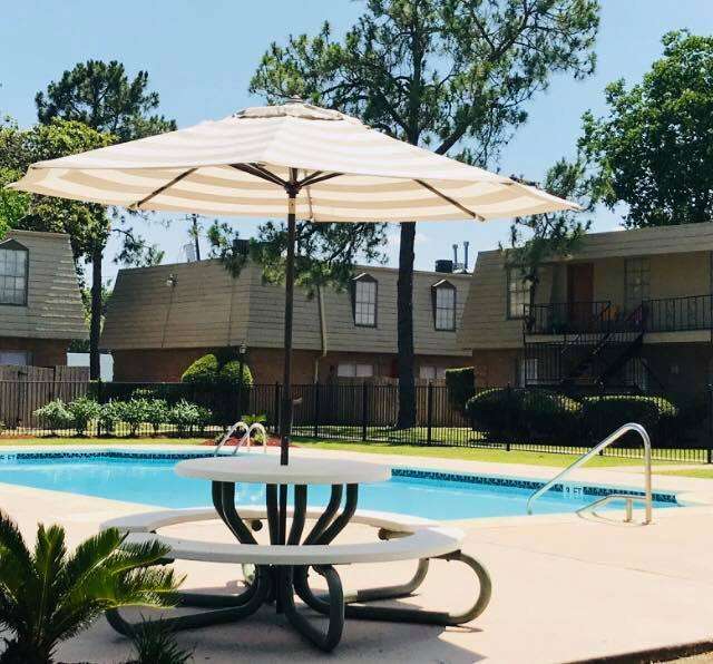 Park on Vista Image 3