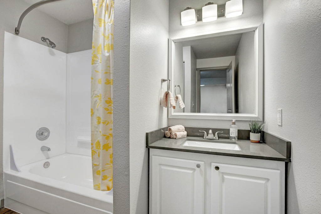 Taluswood Apartments Image 5