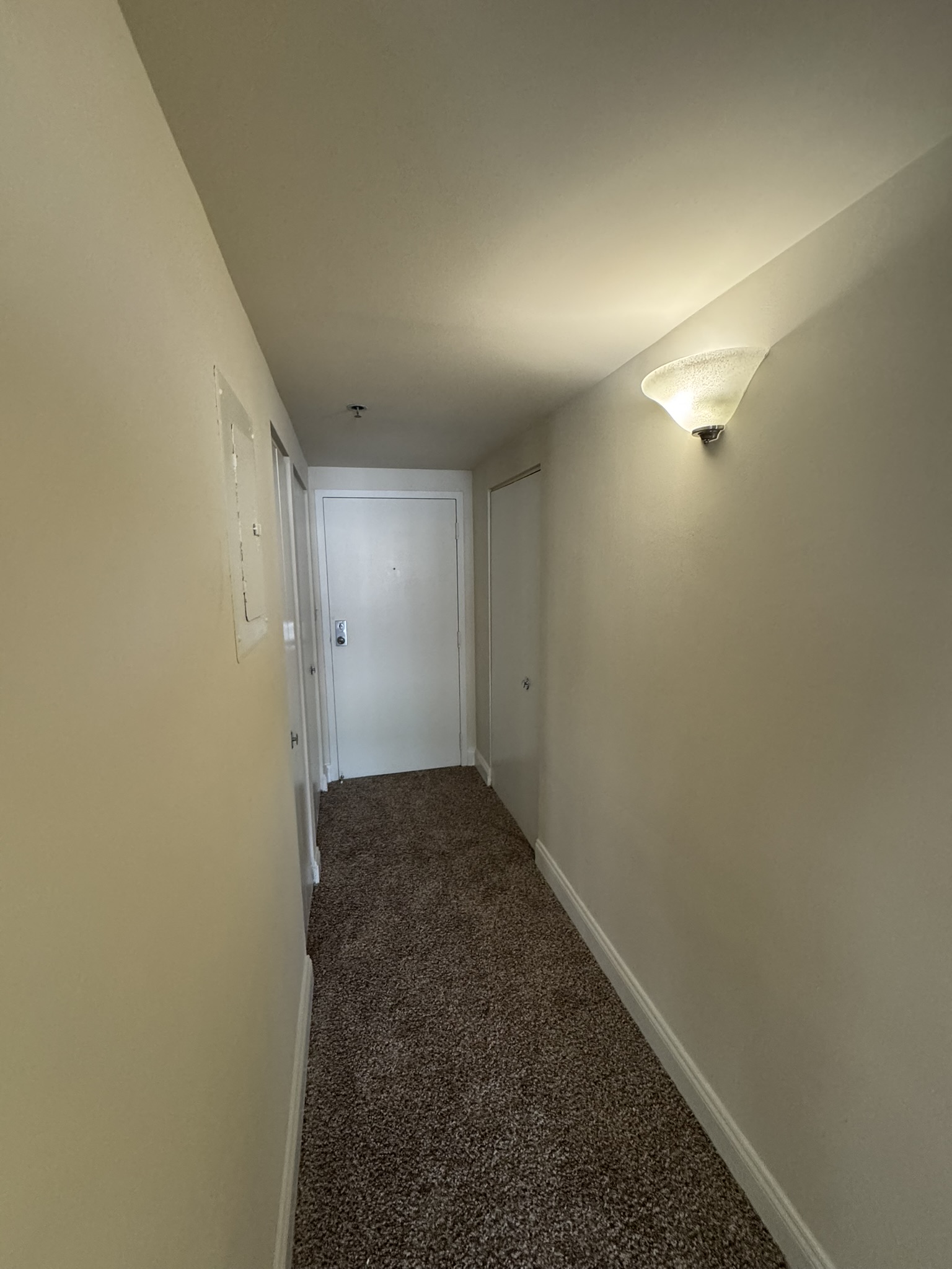 The Apartments at Charles Plaza Image 8