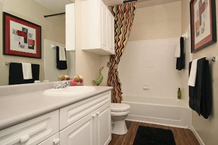 Creekside Apartments Image 38