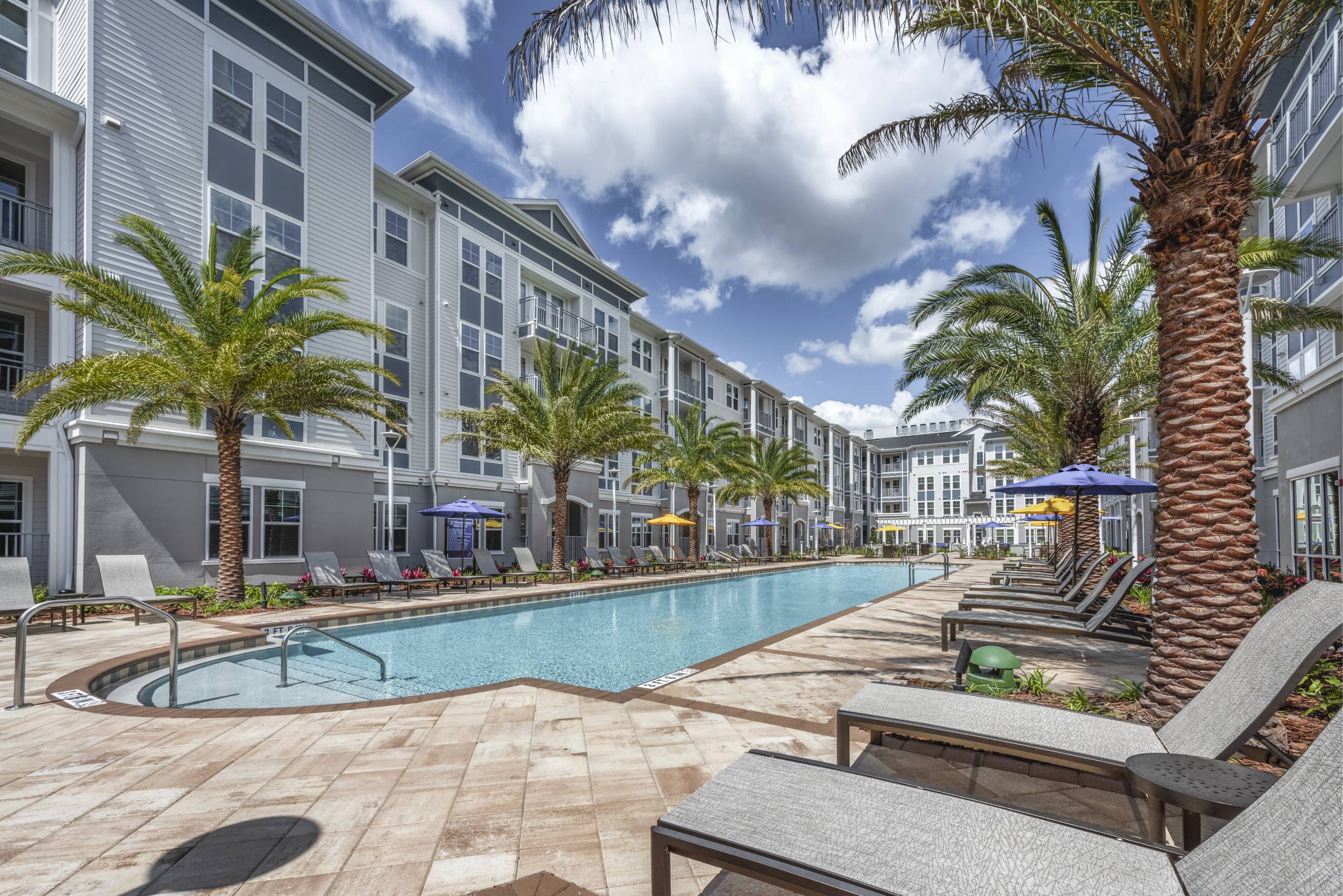 Magnolia Square Image 8