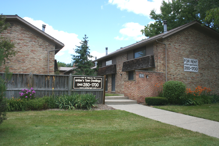 ambers Town-Dwellings Image 3