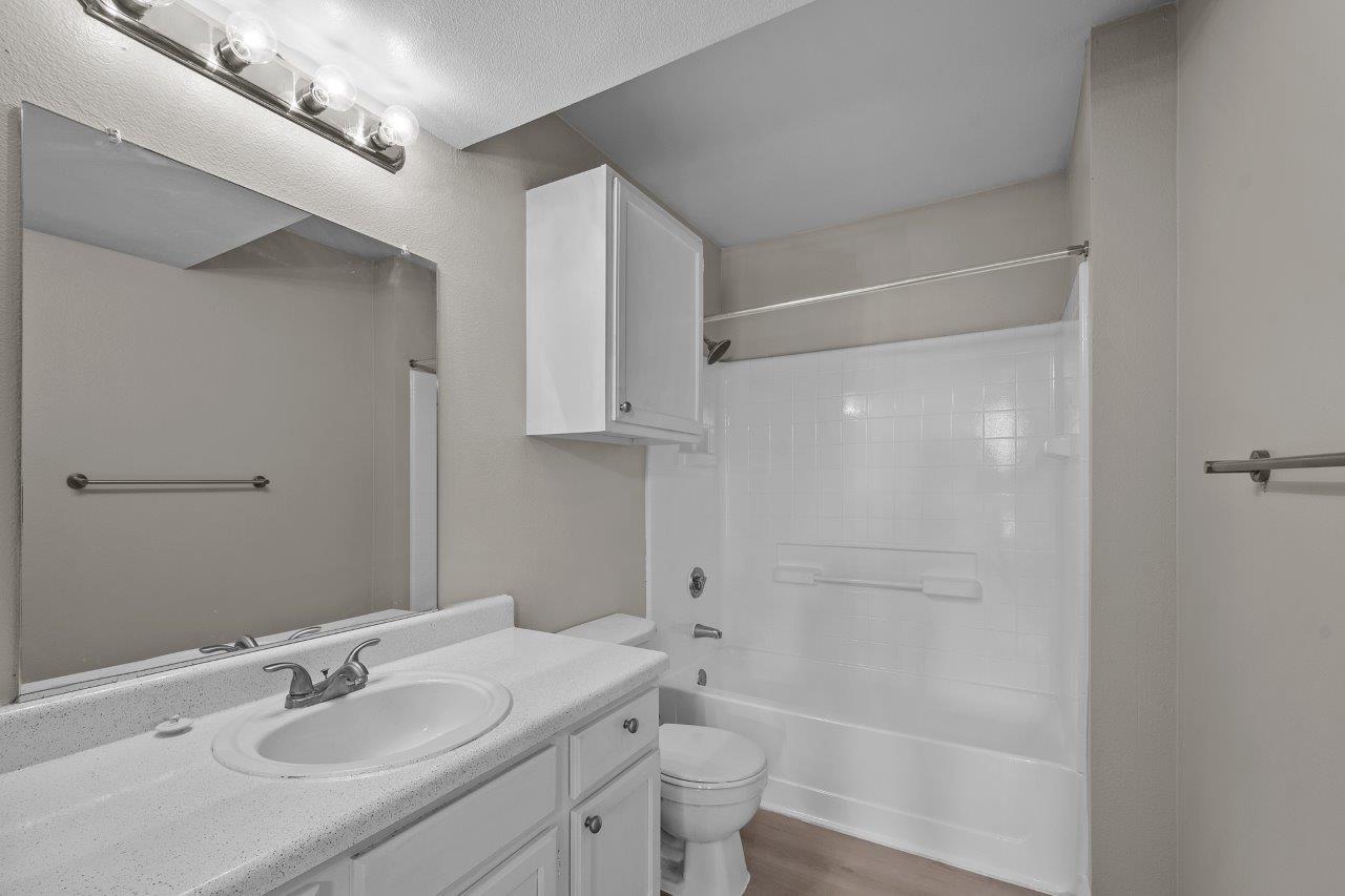 The Camilla Image 20