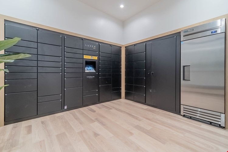 University Hill Image 10