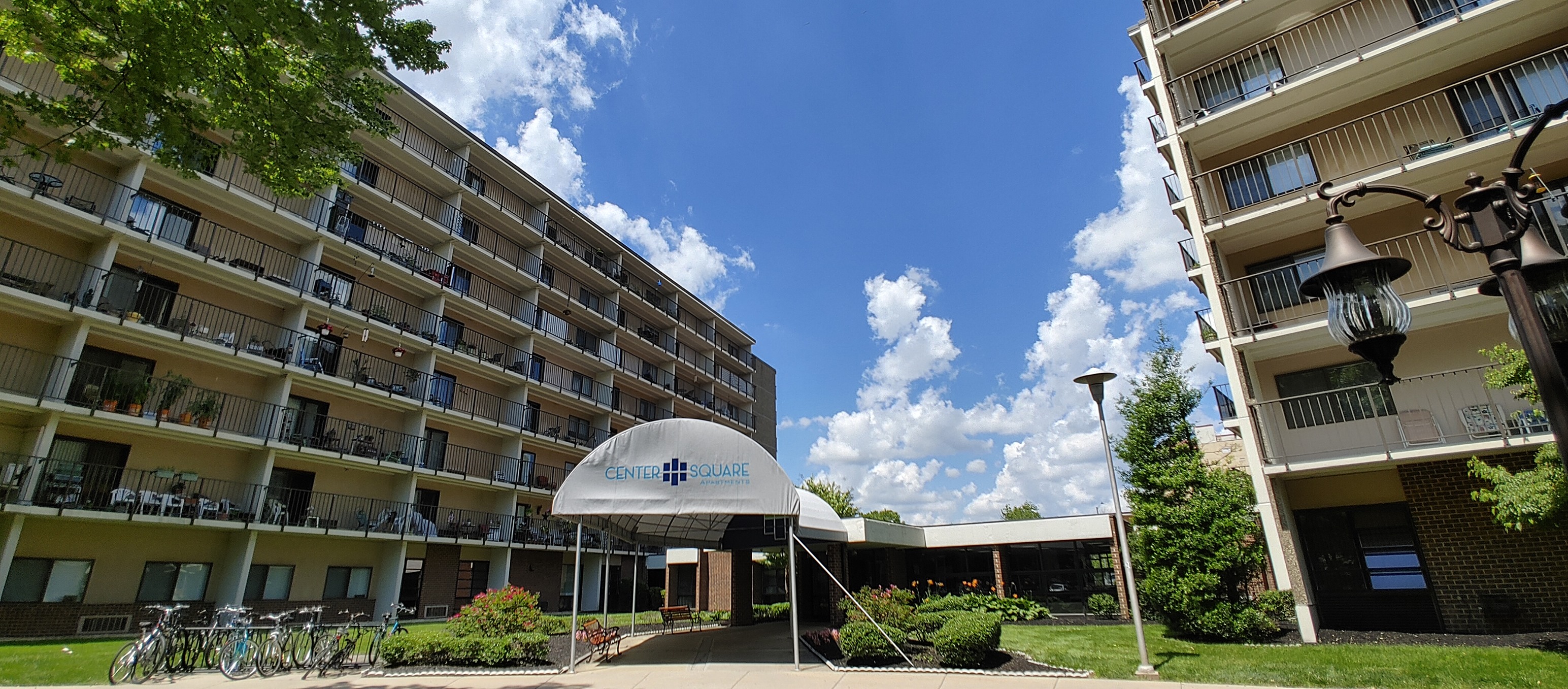 Center Square Apartments Image 1