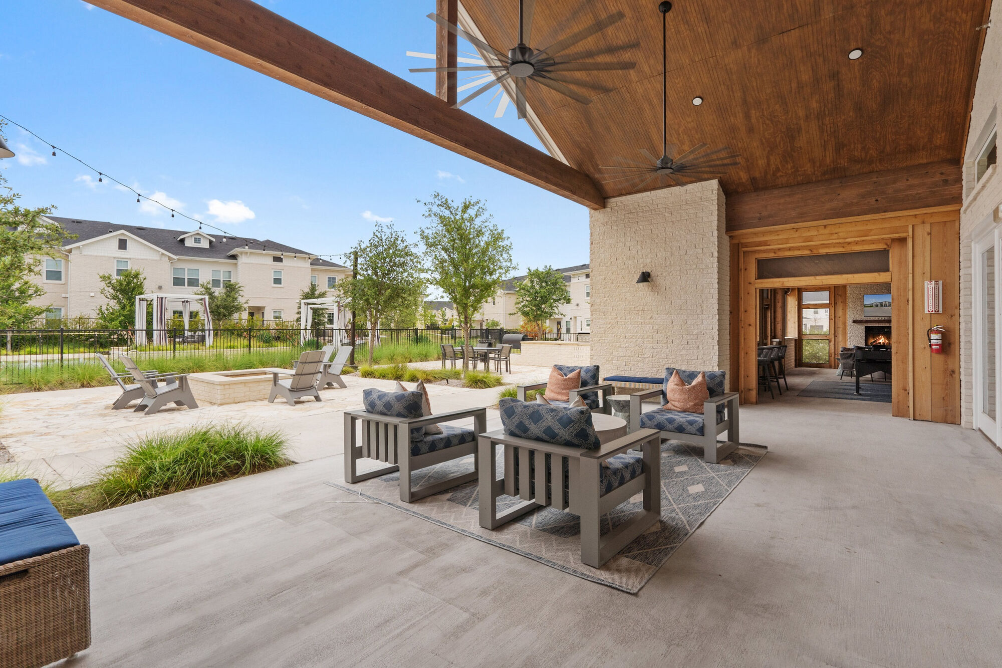 Camden Leander Image 39