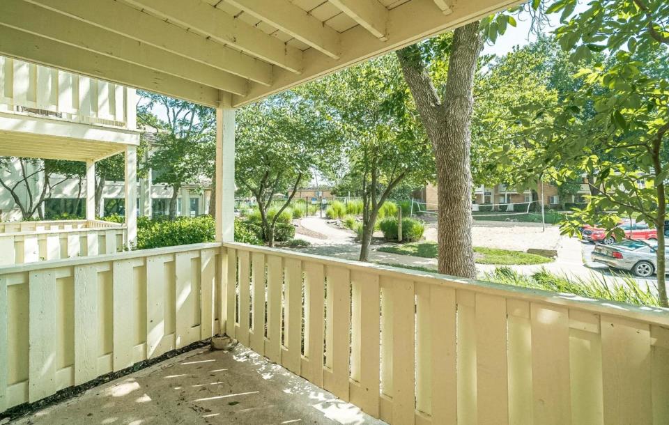 Bennington Heights Image 11