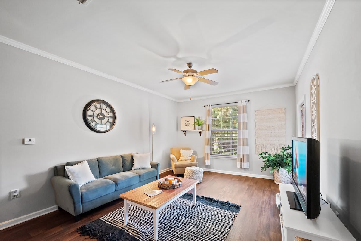 Centerville Manor Image 26