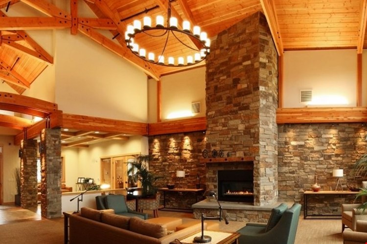 Four Lakes Apartments Image 3