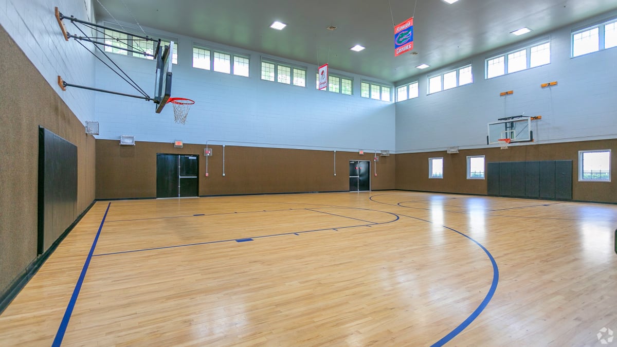  Century Deerwood Park Image 7