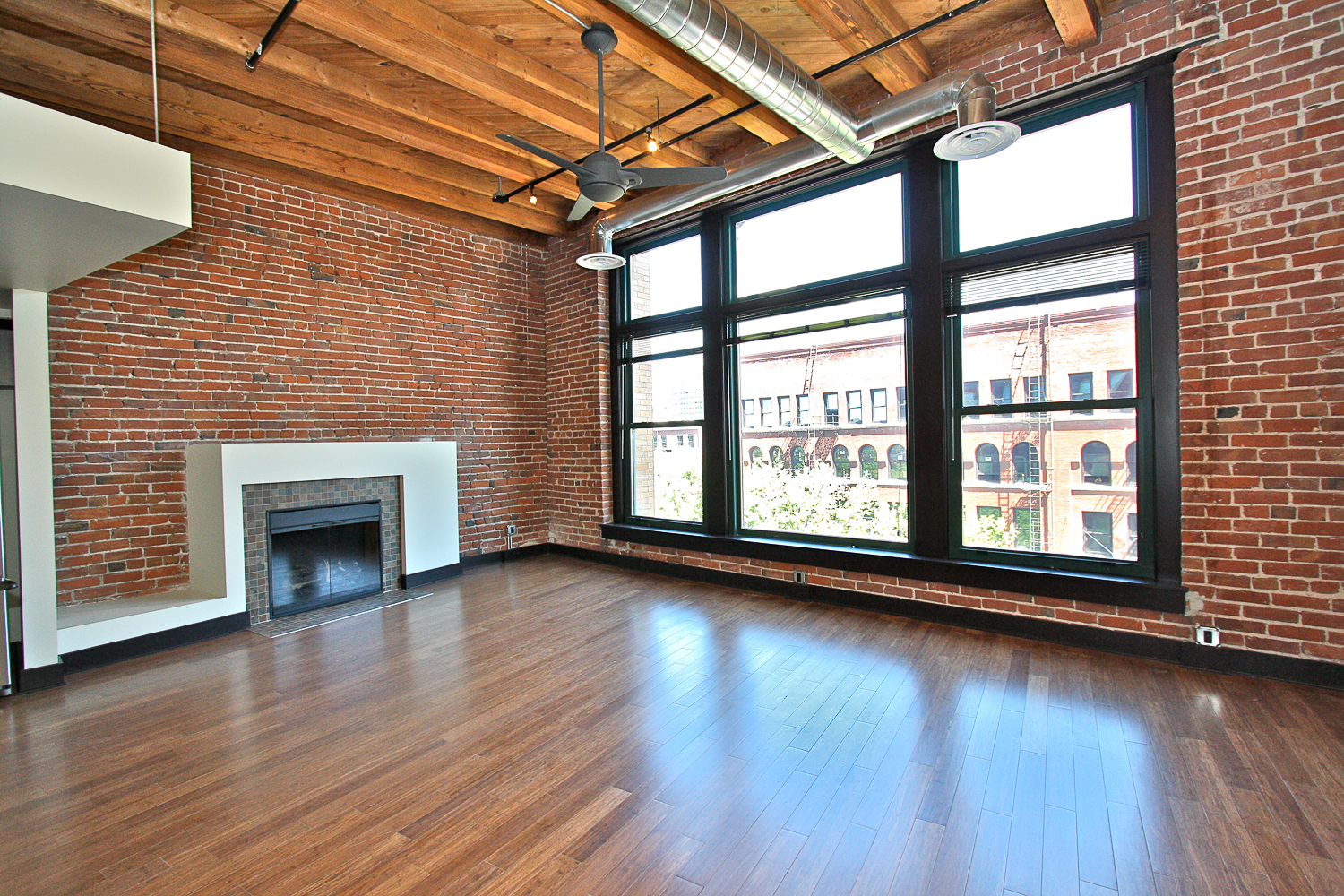 The Residences at Old Market Place Image 10