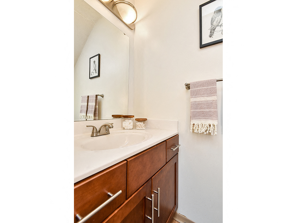 Birch Lake Townhomes Image 25