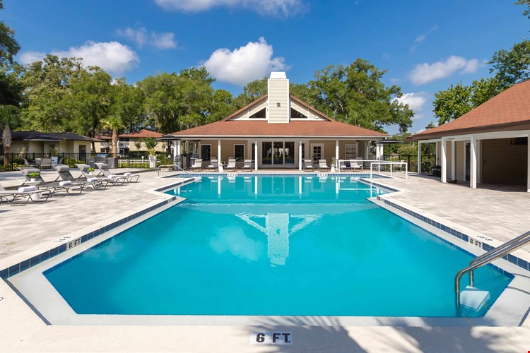 Relax in our resort-style pool featuring cool water jets and free Wi-Fi.