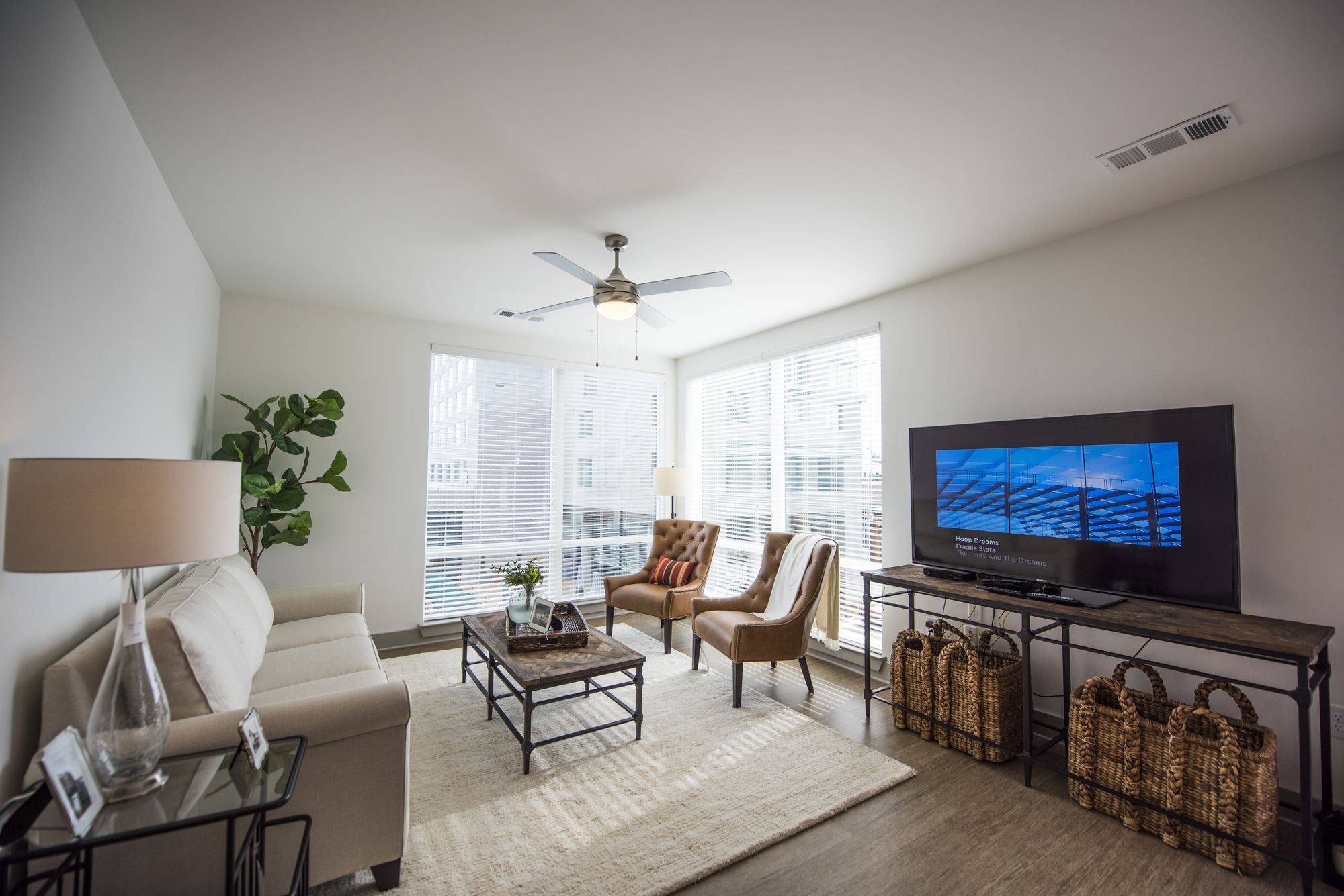 Veranda at Avalon Image 4