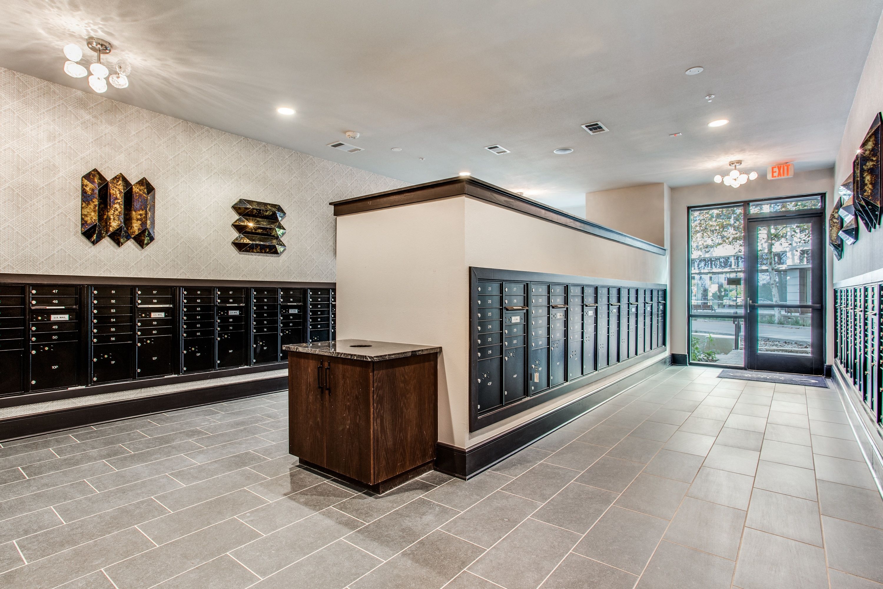 Aura Thirty2 Image 13