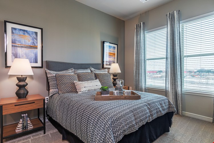 Apartments At Jefferson Boardwalk Farmers Branch