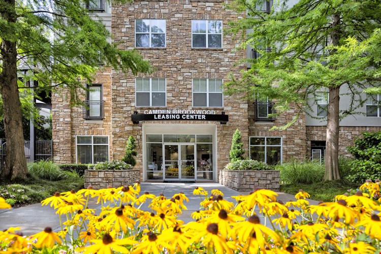 Camden Brookwood Image 27