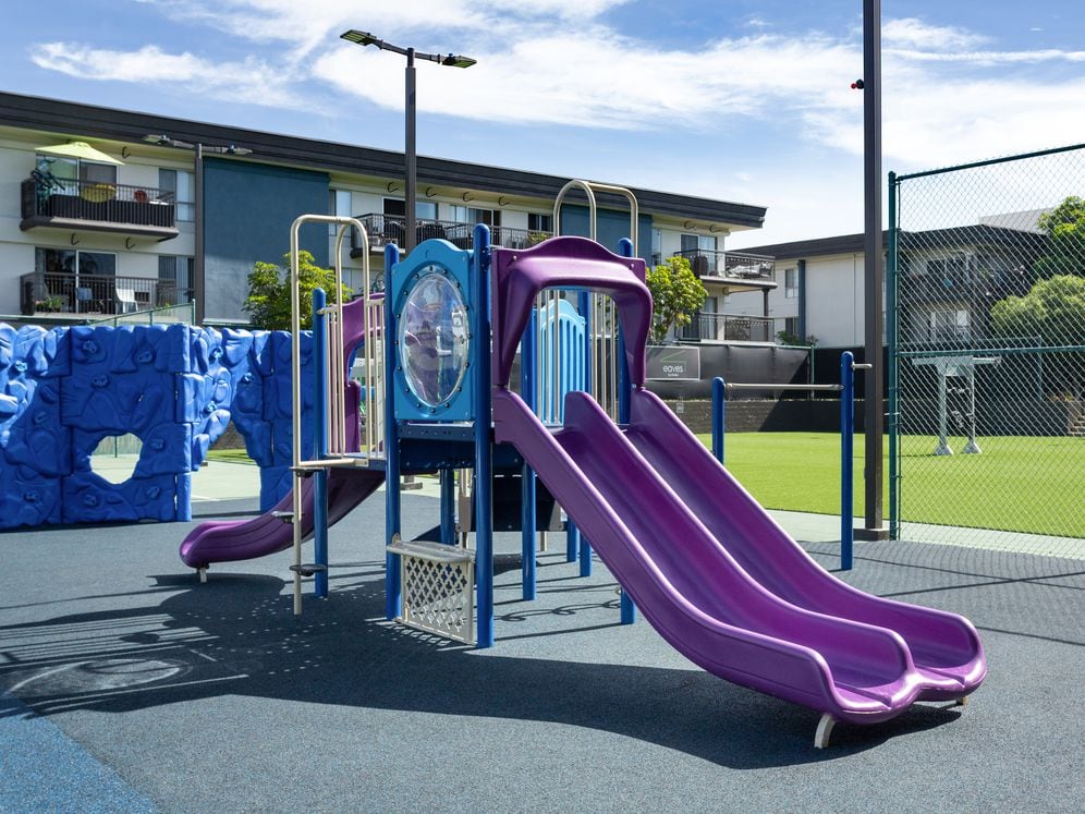 Outdoor kids fit zone