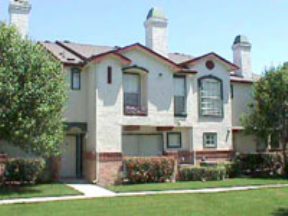 19019 Preston Townhomes Image 3