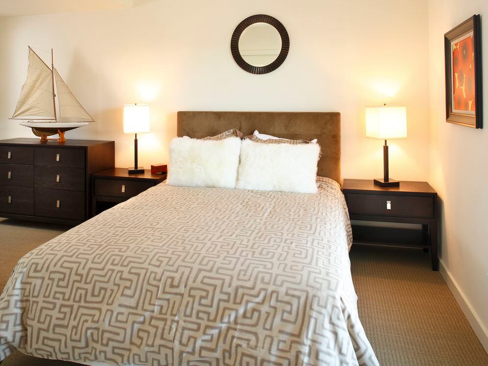 Classic Package I bedroom with carpet