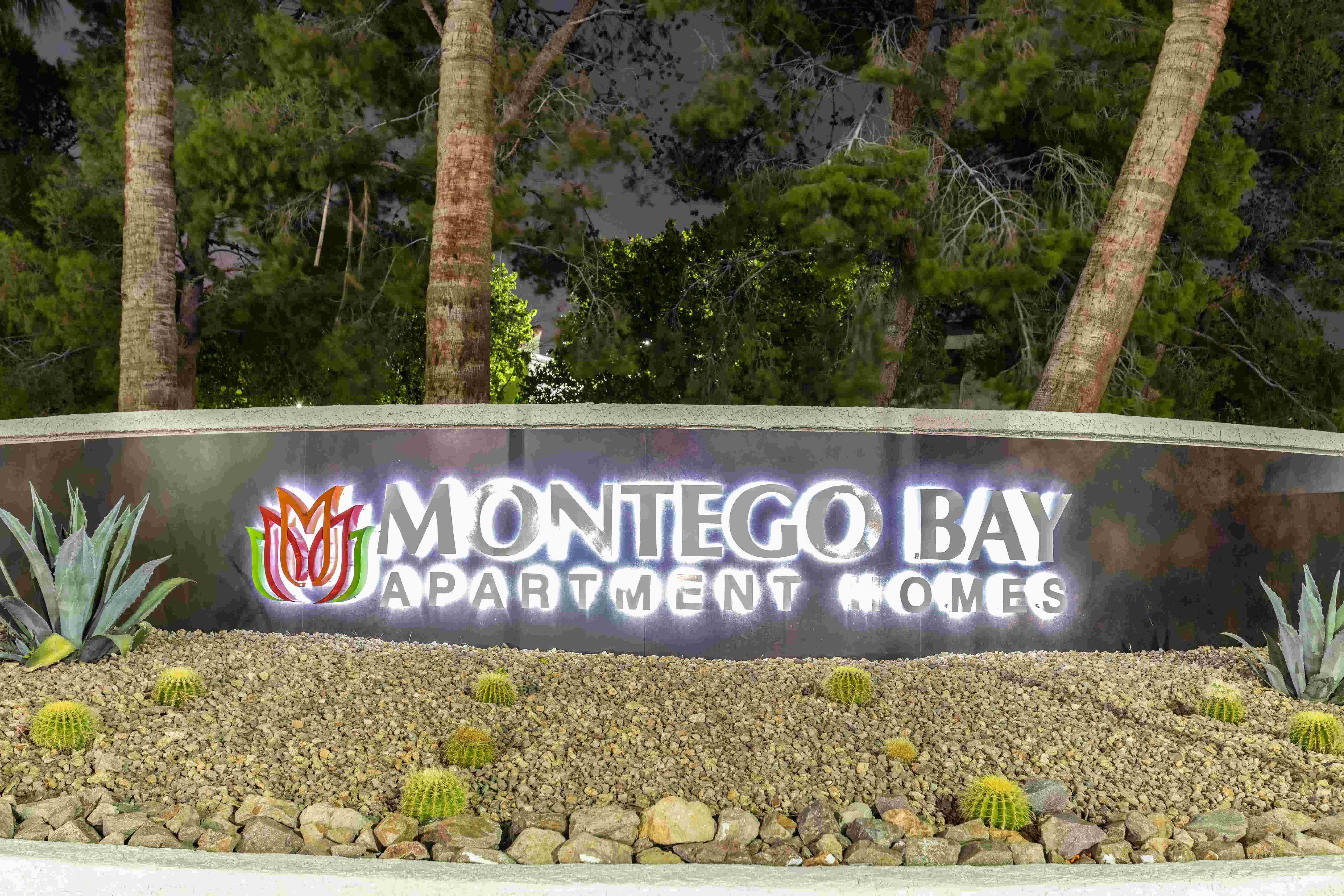 Montego Bay Apartments Image 27