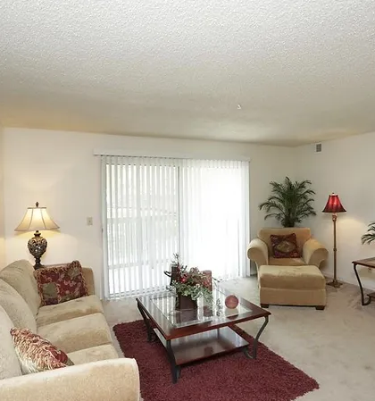 Briarwood Gardens Image 5