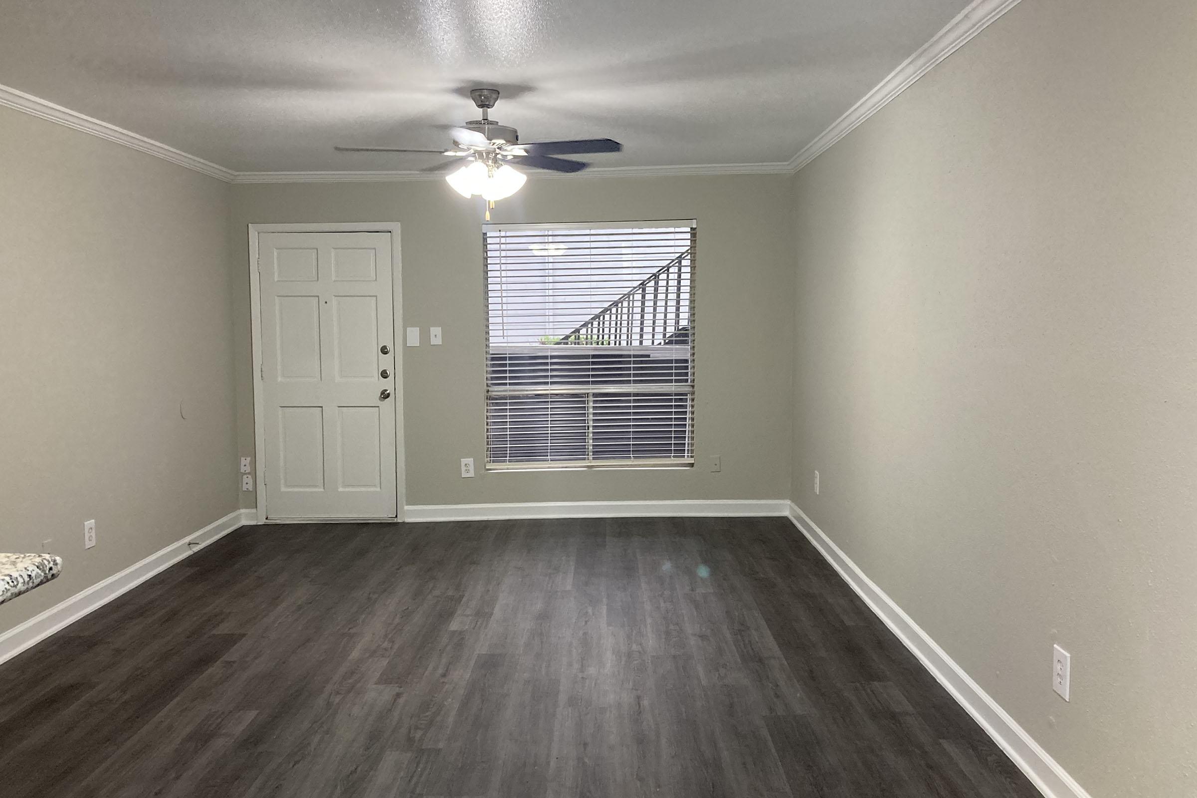 Falls of Maplewood Image 5