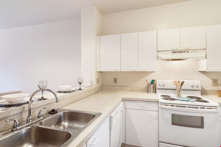 Arium Grove Walk Image 3