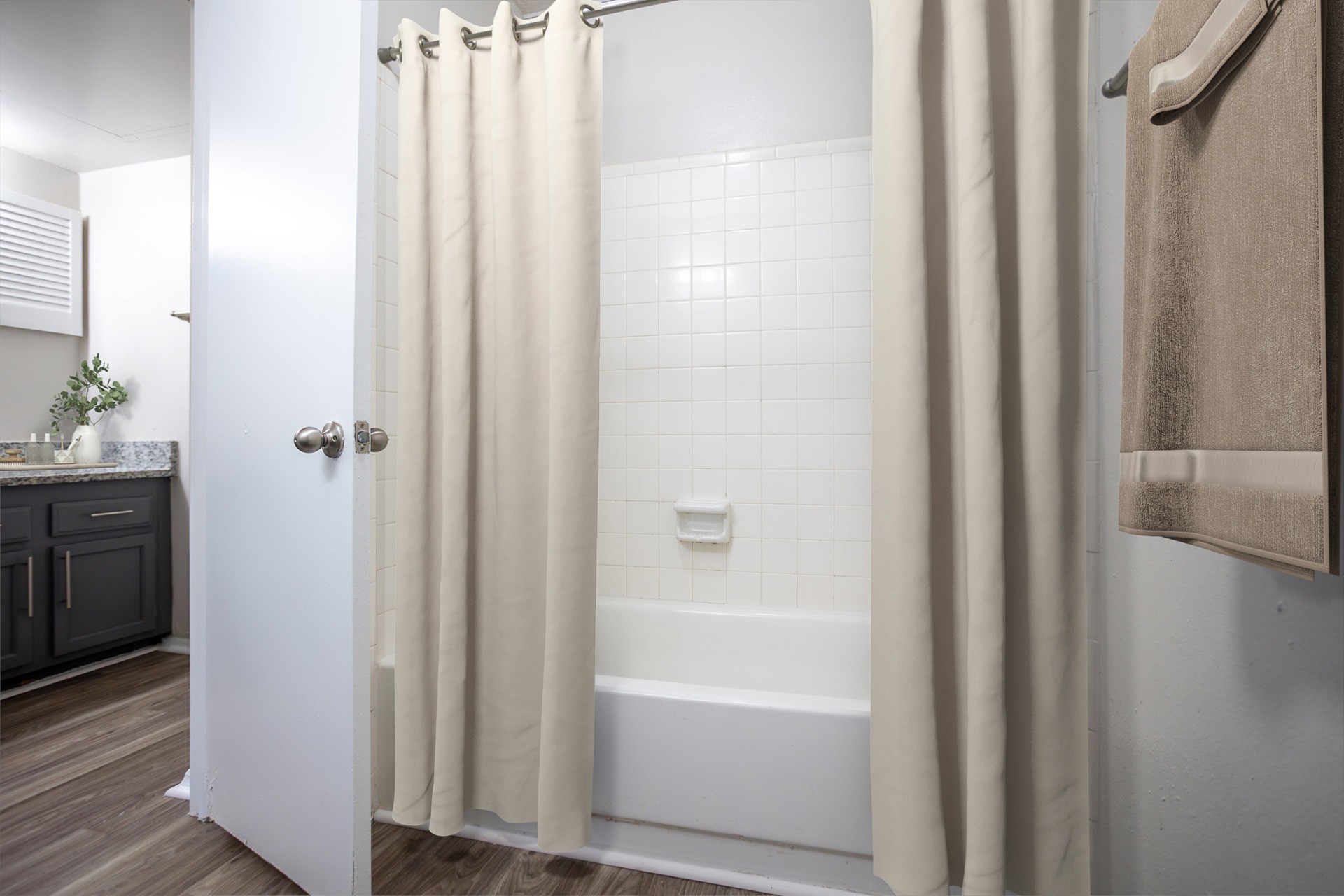 Wildwood Apartments Image 14