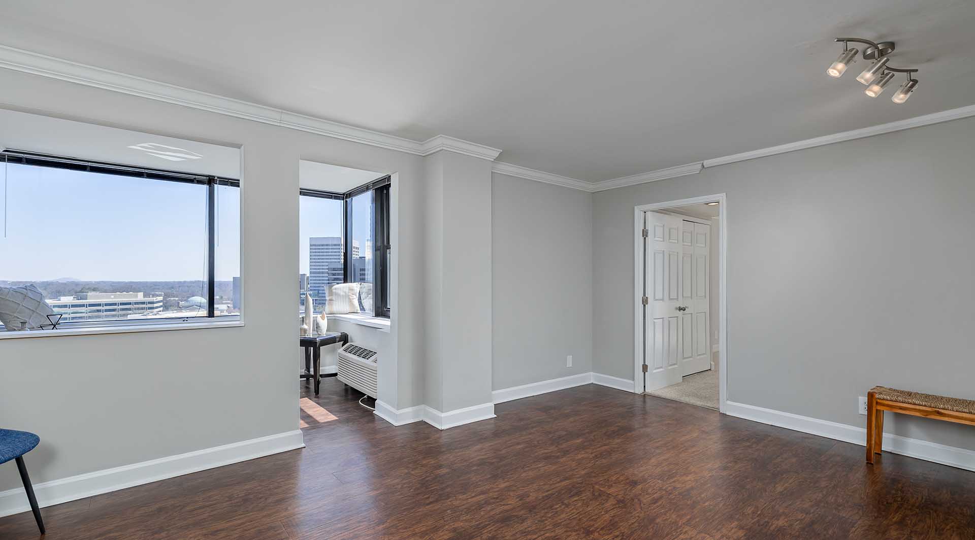 Arts Center Tower Apartments Image 12