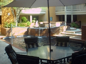 Lincoln Court Image 3