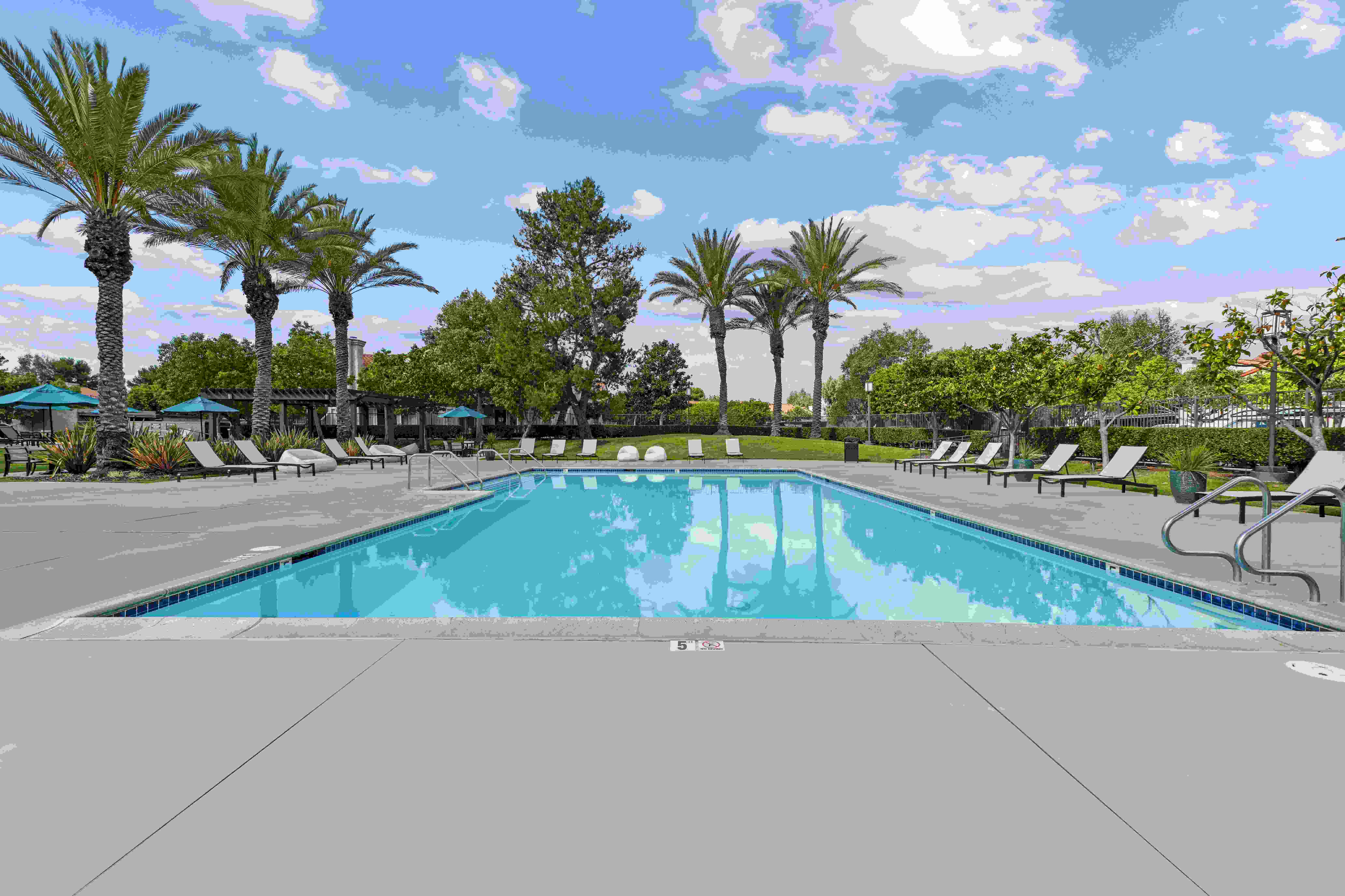 Hidden Hills Condominium Rentals Image 18