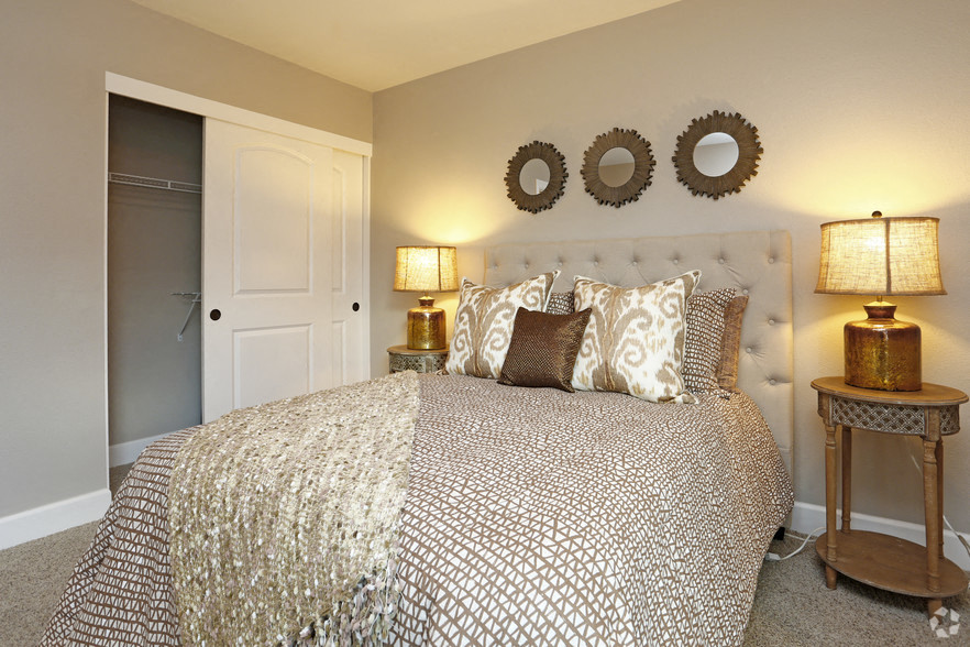 Ramblewood Apartments Image 24