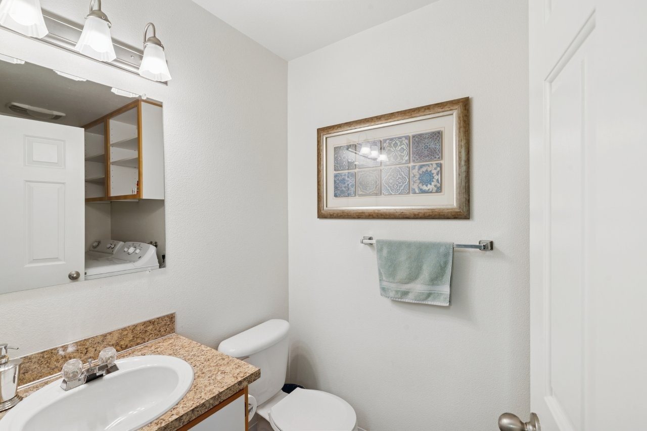 Jenna Village Apartments Image 7