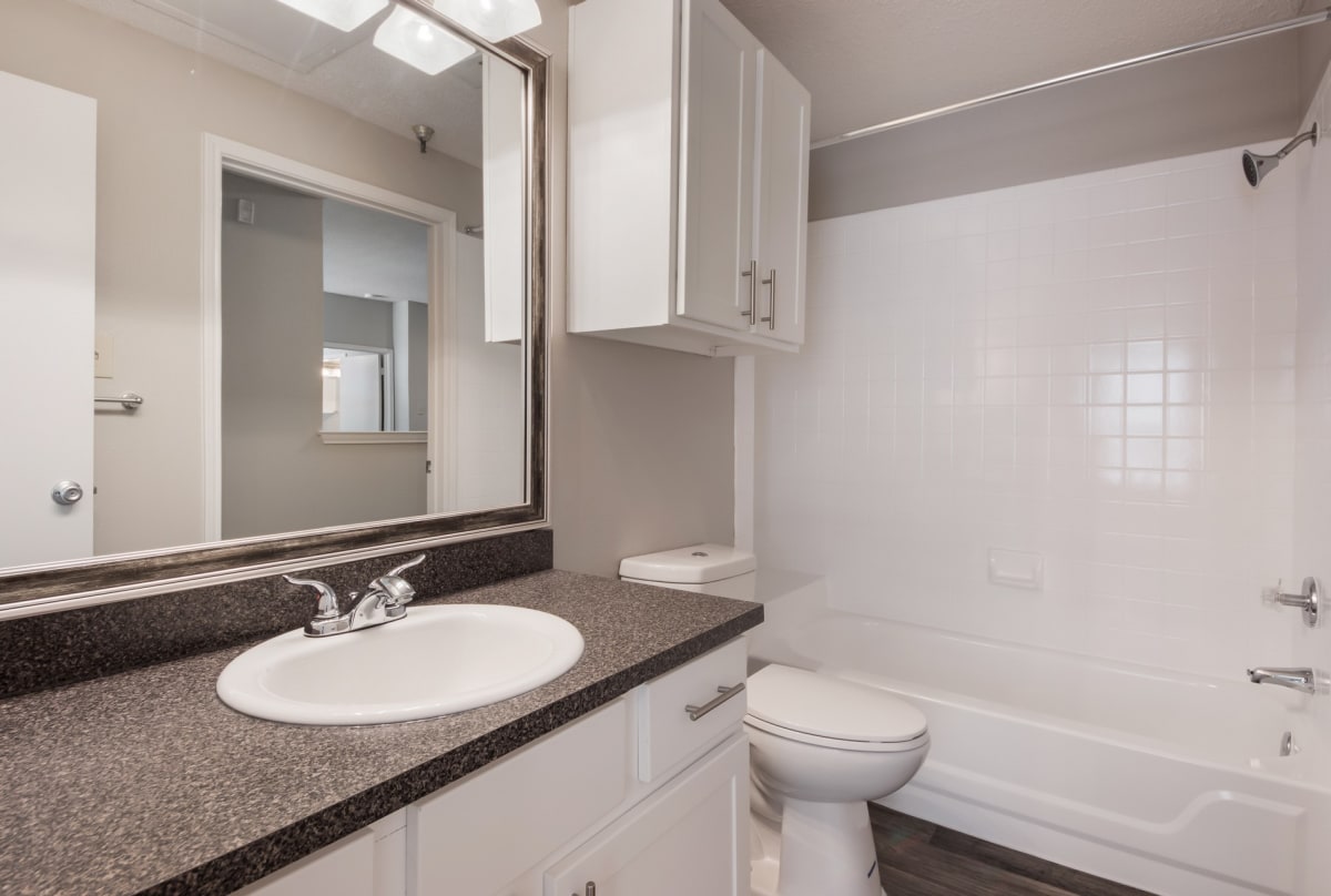 Jefferson Place Apartments Image 10