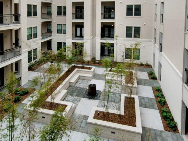 Elle of Buckhead Image 8