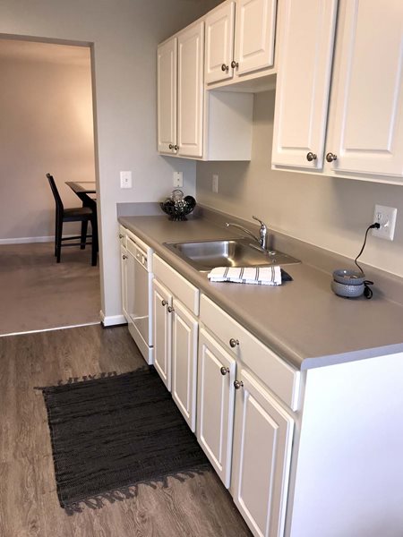 Fairway Vista Apartments Image 9