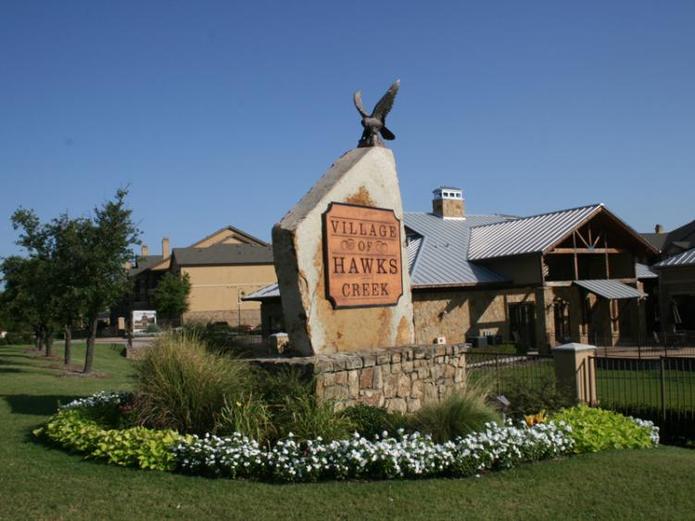 Village of Hawks Creek Image 1