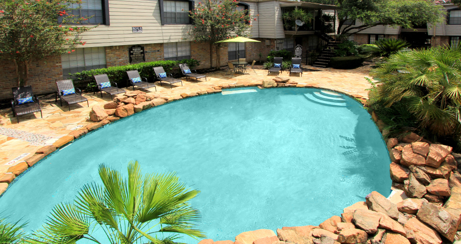 Waters of Winrock Apartments Image 10