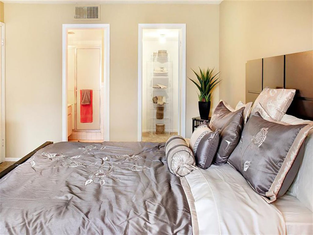 Oliver House Image 5