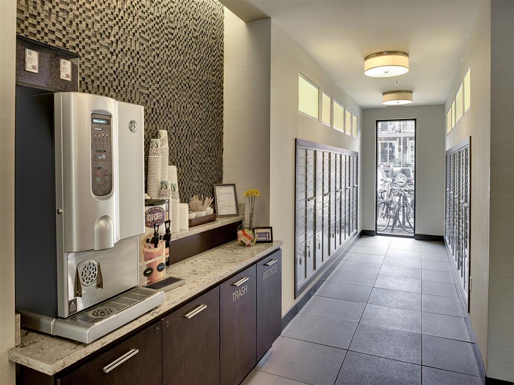 Be @ Axon Green Image 19