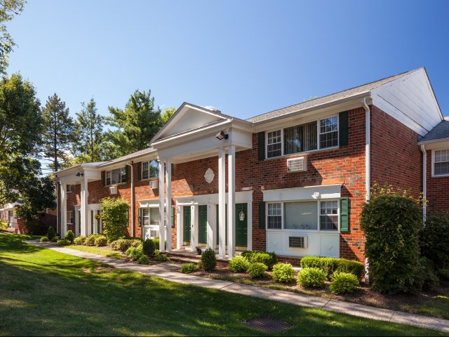 Arla Apartments Image 2